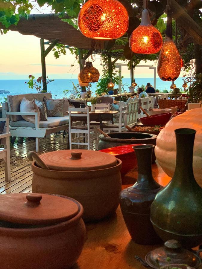 Large Bungalow With Sea View In Kabak Bay, Oeluedeniz Фетхие Экстерьер фото